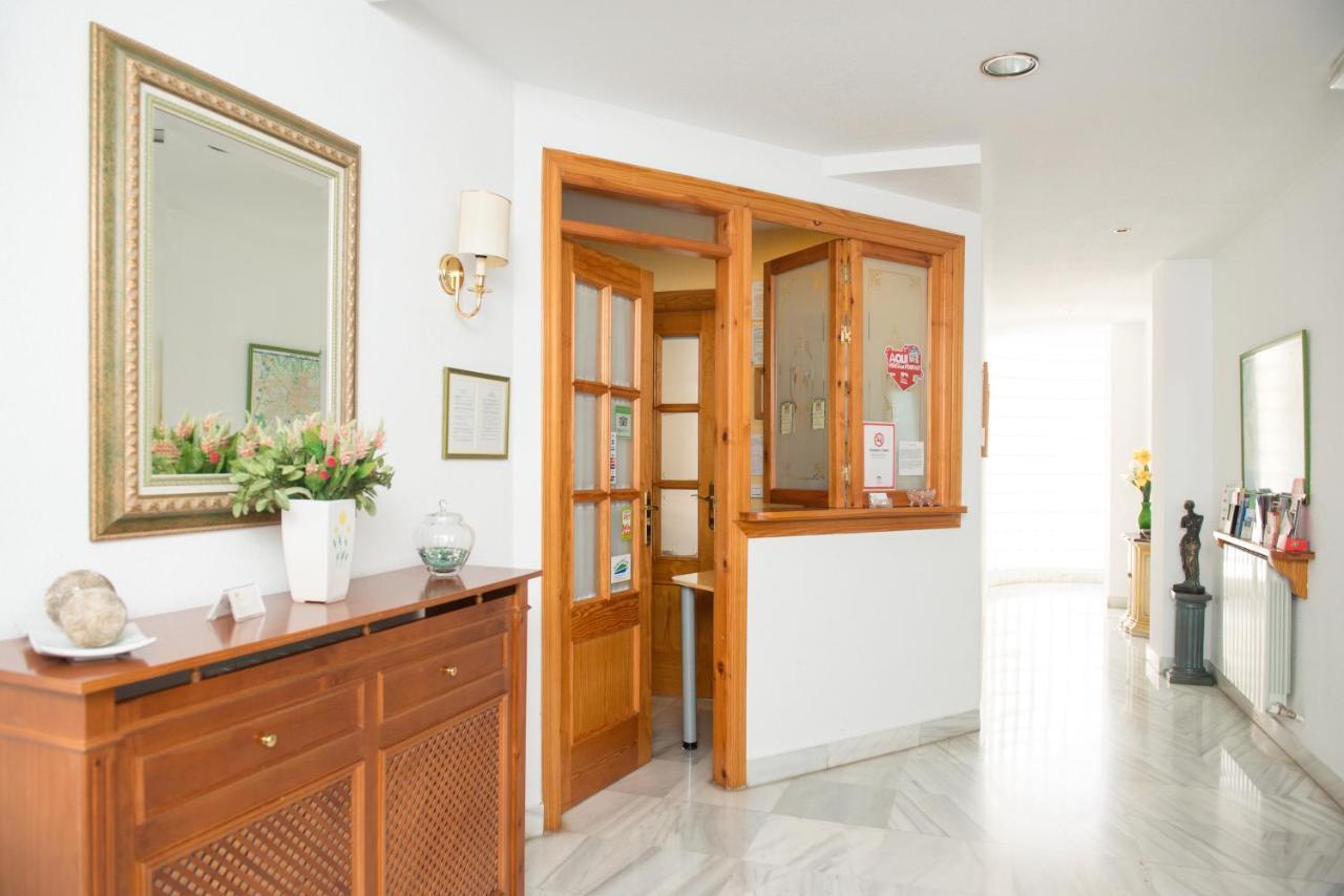 Hostal Camino Real Granada Exteriör bild